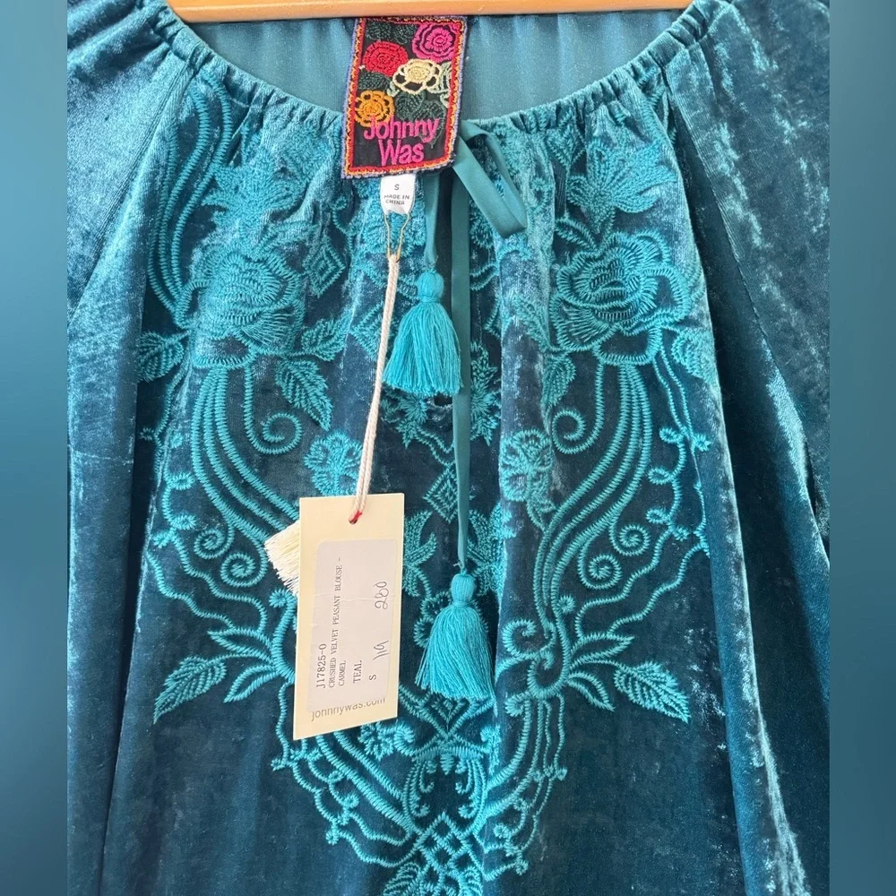 Johnny Was Crushed Velvet Peasant Blouse Teal Embroidered Boho Top Size S Tassel - Picture 6 of 9